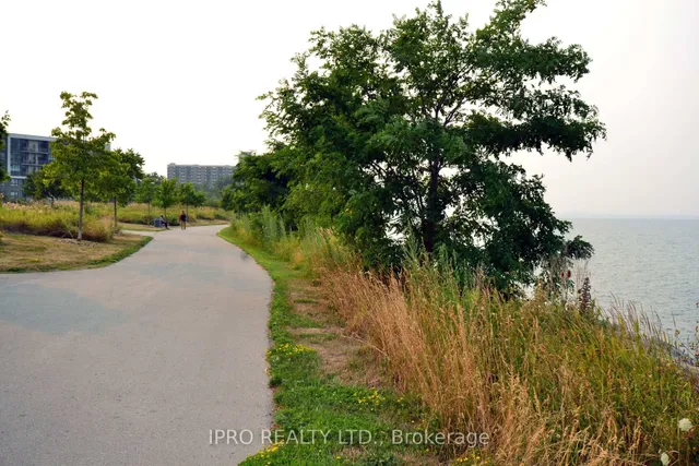 Additional image 26 of 98 Shoreview Pl Unit 6