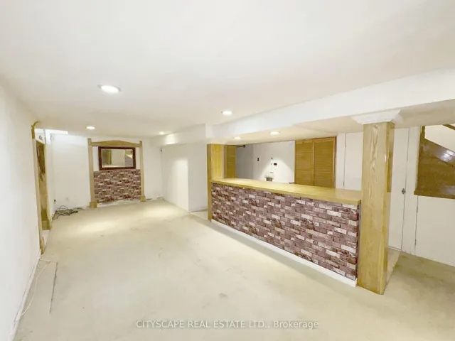 Additional image 36 of 191 Genesee Dr