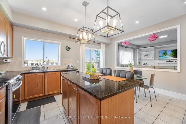 Additional image 19 of 20 Stillman Dr