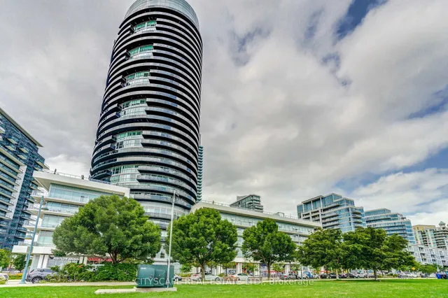 Additional image 9 of 80 Marine Parade Dr Unit 808