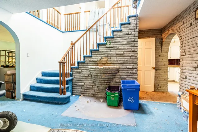 Additional image 18 of 6746 Appleby Line