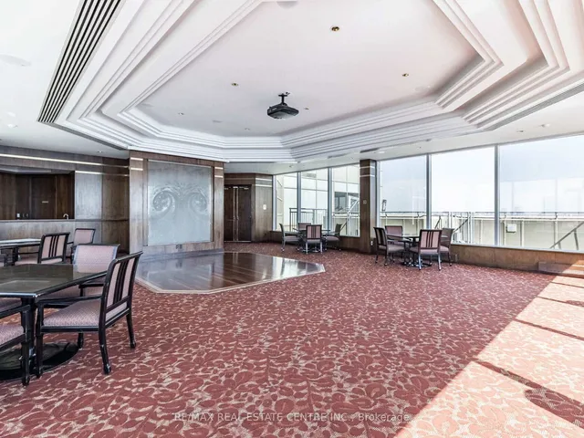 Additional image 27 of 1 Palace Pier Crt Unit 2407