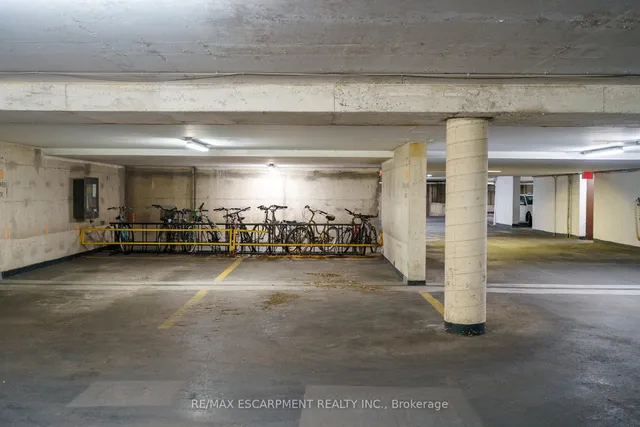 Additional image 44 of 75 Queen St Unit 2203