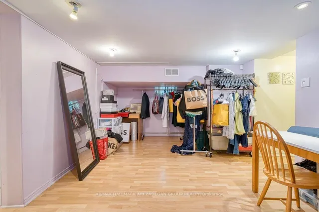 Additional image 38 of 185 Durant Ave