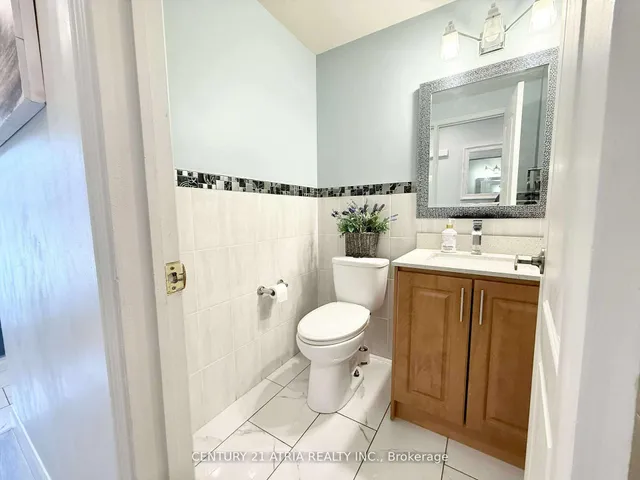 Additional image 18 of 6083 Rowers Cres