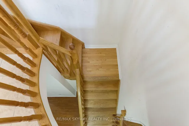 Additional image 19 of 26 Trailside Walk