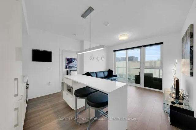 Additional image 12 of 15 Lower Jarvis St Unit 3813