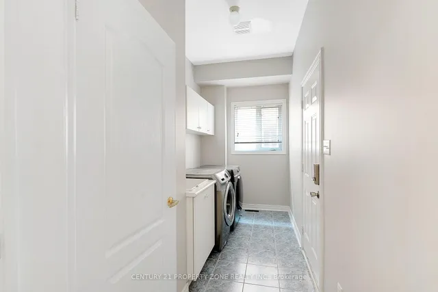 Additional image 25 of 35 Charger Lane