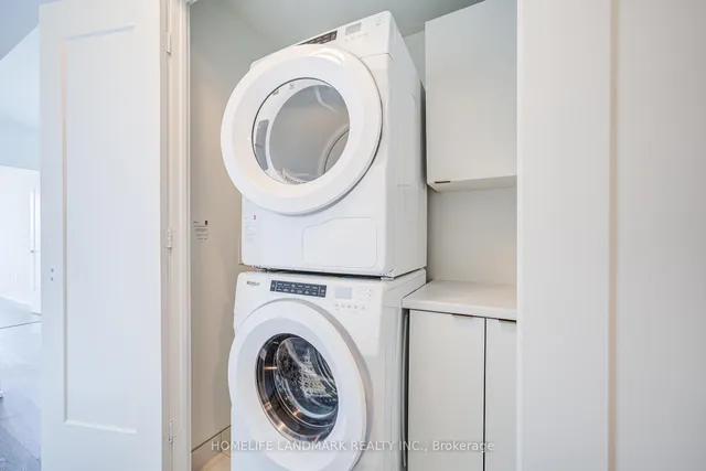 Additional image 17 of 30 Inn On The Park Dr Unit 2109