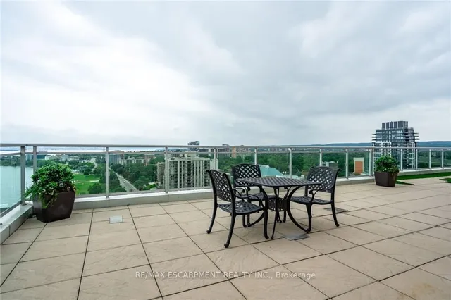 Additional image 44 of 360 Pearl St Unit 1303