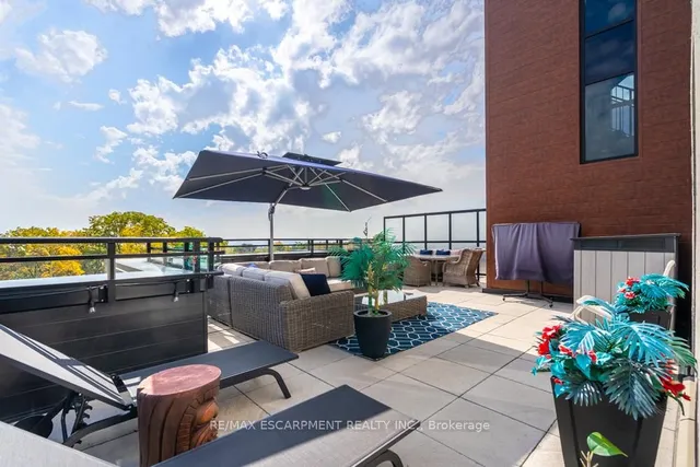 Additional image 24 of 30 Hamilton St Unit 305