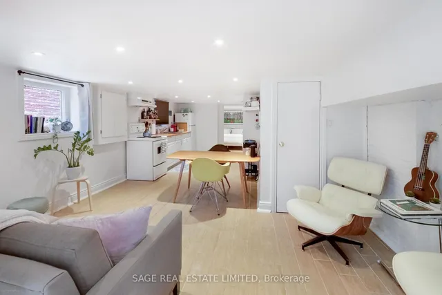 Additional image 32 of 17 Wyndham St