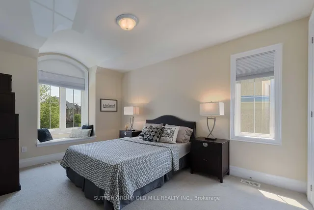 Additional image 23 of 14 Canis St