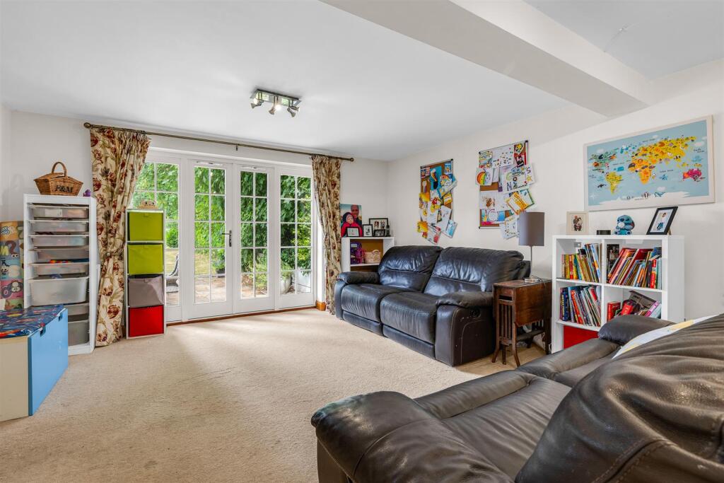 Additional image 3 of Danesbury Park Road, Welwyn