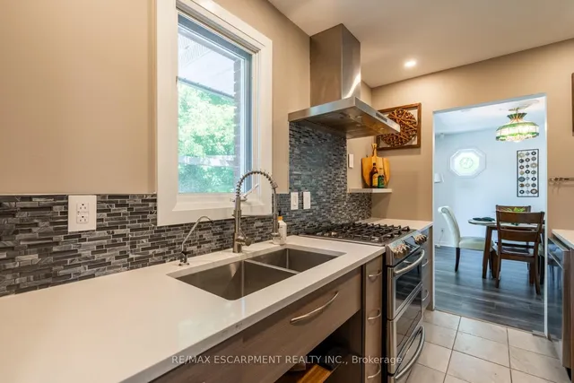 Additional image 33 of 2172 CENTRE Rd