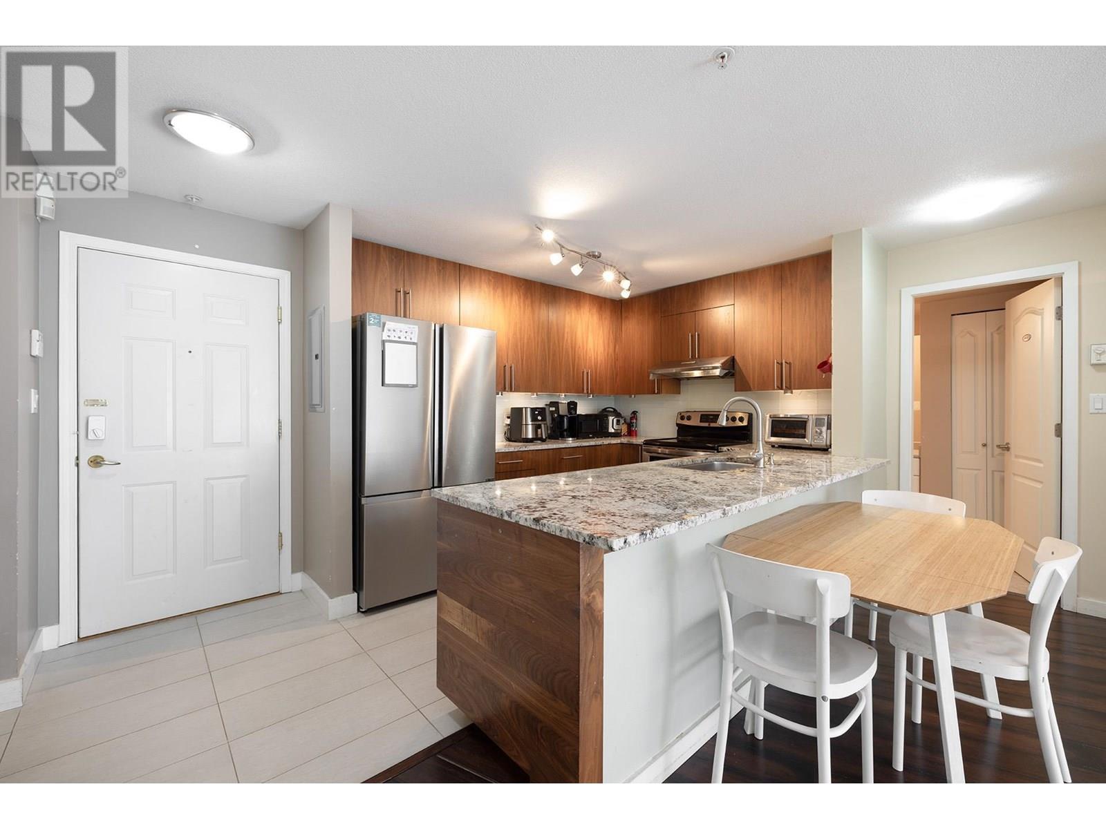 219 5880 DOVER CRESCENT|Richmond, British Columbia V7C5P5