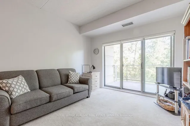 Additional image 11 of 2075 Amherst Heights Dr Unit 212