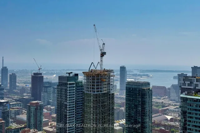 Additional image 27 of 197 Yonge St Unit 5104