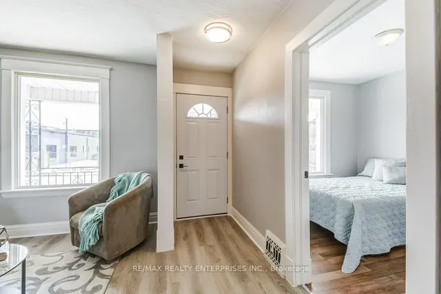 Additional image 8 of 1039.5 Cannon St