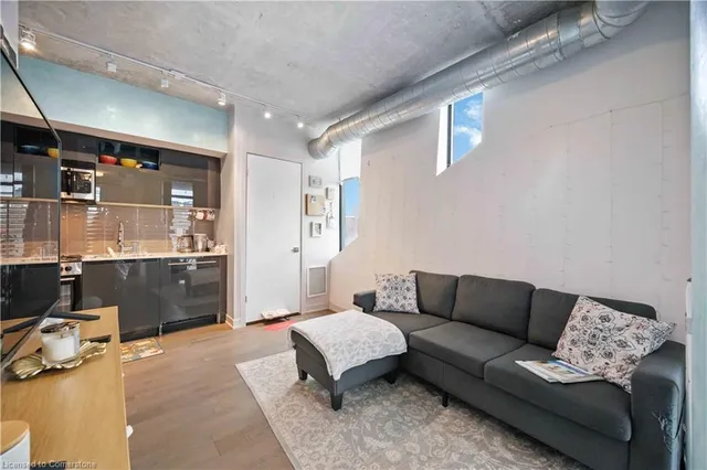 Additional image 3 of 109 Wolseley St Unit 204