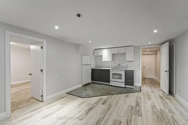 Additional image 40 of 138 Elgin Dr