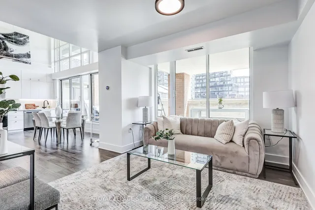 Additional image 18 of 125 Western Battery Rd Unit 210