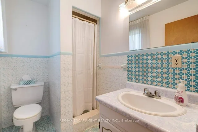 Additional image 22 of 56 Gray Rd