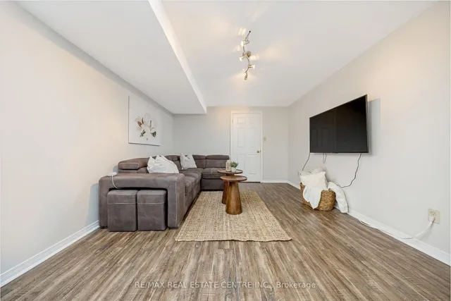 Additional image 26 of 1120 Gable Dr