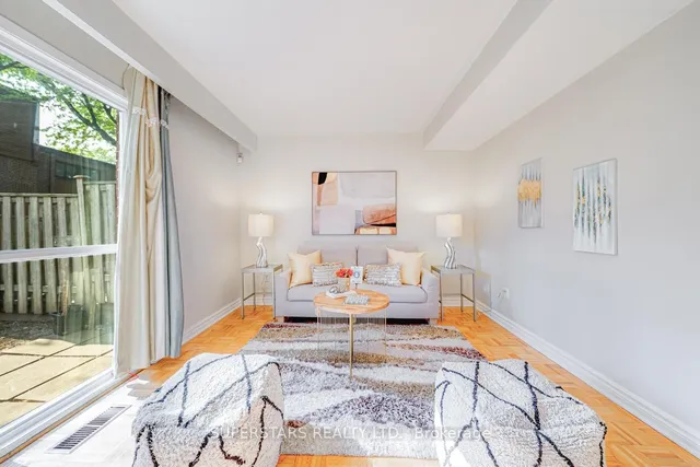 Additional image 6 of 4 Frosty Meadoway