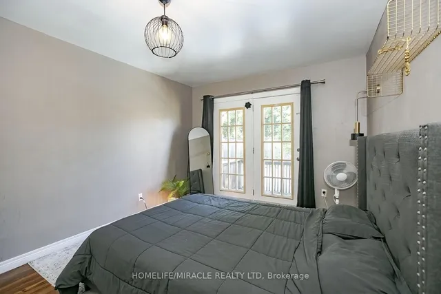 Additional image 10 of 46 Reigate Ave