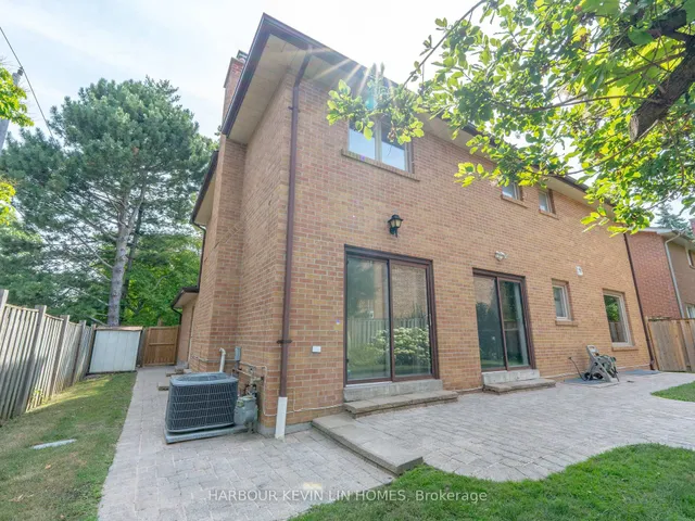 Additional image 42 of 18 Whitman St