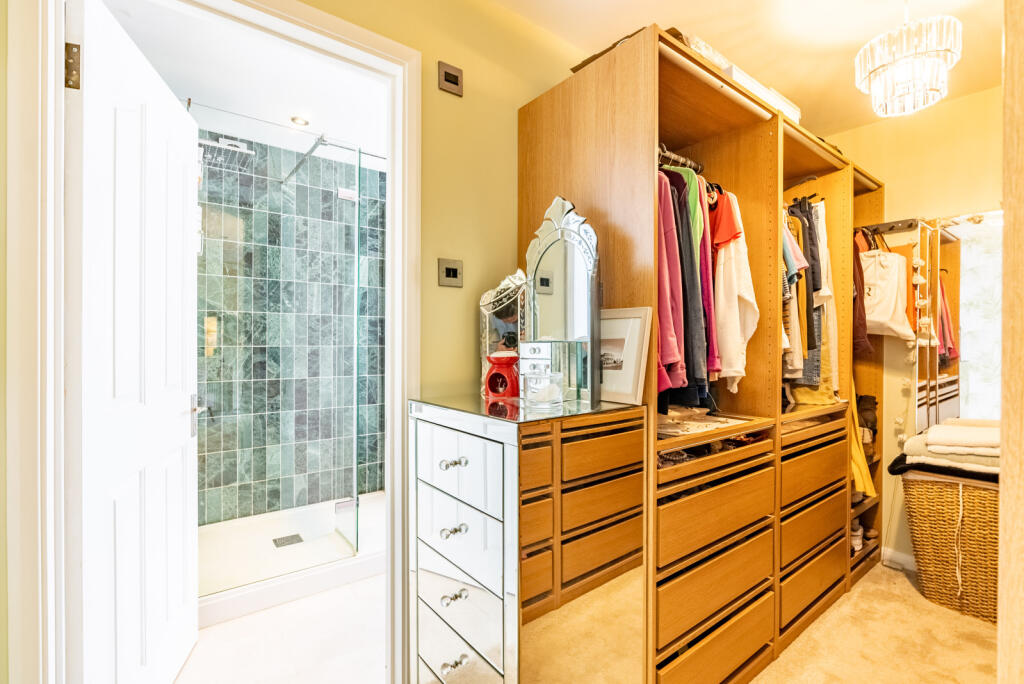 Additional image 12 of Craiglands, St. Albans, Hertfordshire, AL4