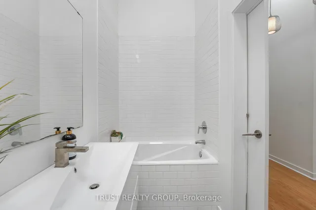 Additional image 14 of 31 Dunkirk Rd