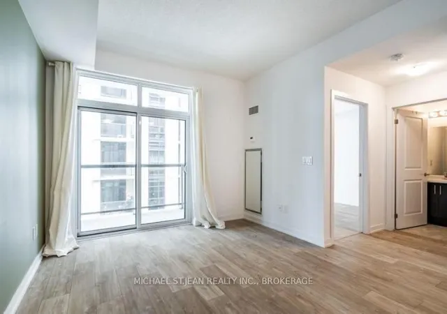 Additional image 16 of 81 Robinson St Unit 503