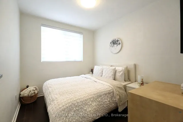 Additional image 26 of 38 Santa Barbara Rd