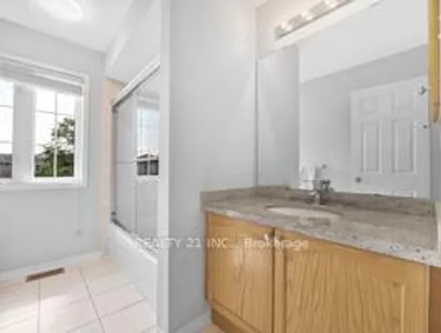 Additional image 26 of 49 Legend Lane