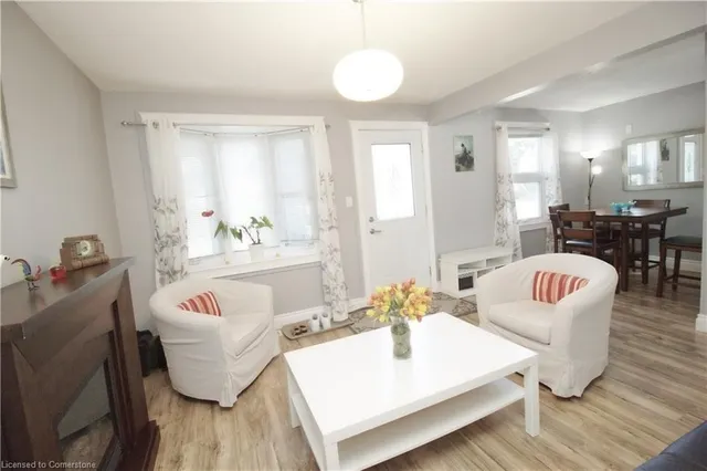 Additional image 7 of 109 Warren Ave