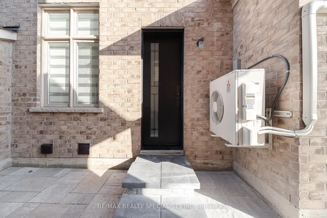 Additional image 36 of 57 Elbern Markell Dr