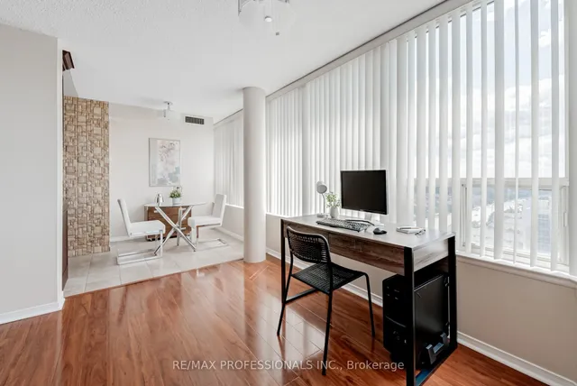 Additional image 10 of 700 Constellation Dr Unit 1703