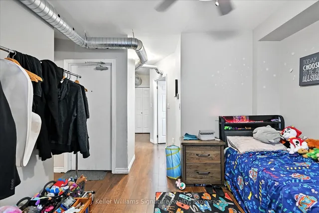 Additional image 9 of 9 Tisdale St