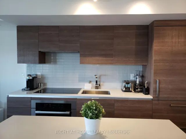 Additional image 3 of 200 Bloor St Unit 1610