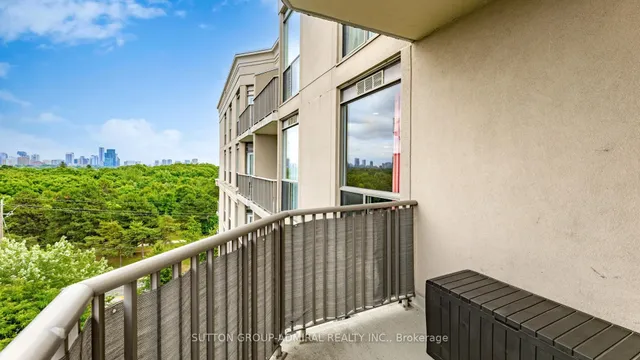 Additional image 35 of 4200 Bathurst St Unit 707