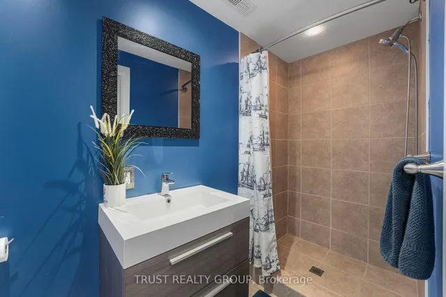 Additional image 25 of 31 Dunkirk Rd