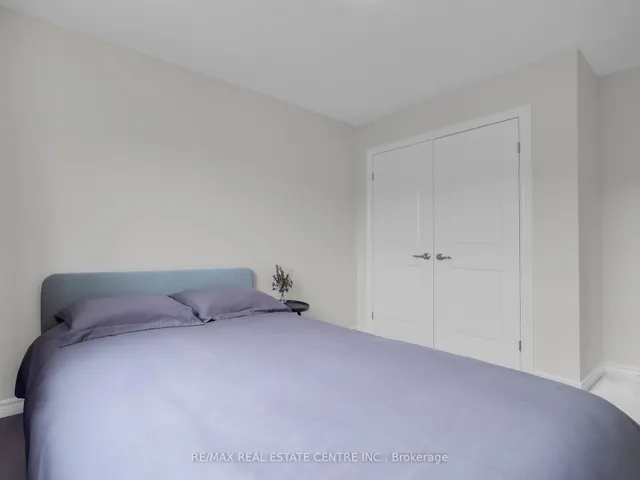 Additional image 21 of 99 Penny Lane