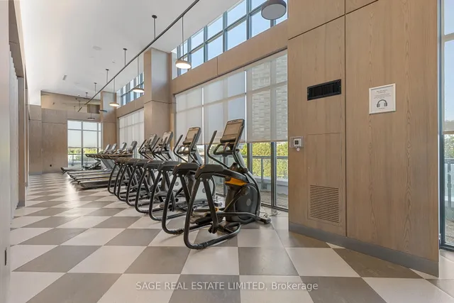 Additional image 23 of 30 Inn On The Park Unit 808