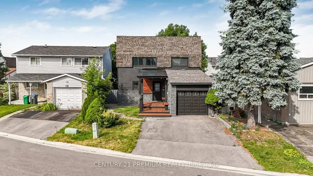 Additional image 2 of 3 Garland Crt