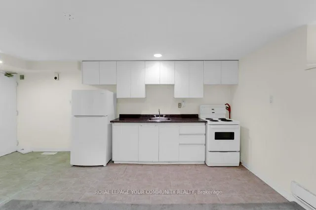 Additional image 34 of 390 Davenport Rd