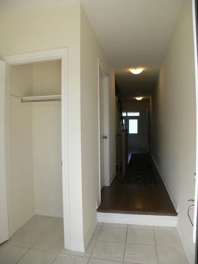 Additional image 27 of 95 Donald Ficht Cres