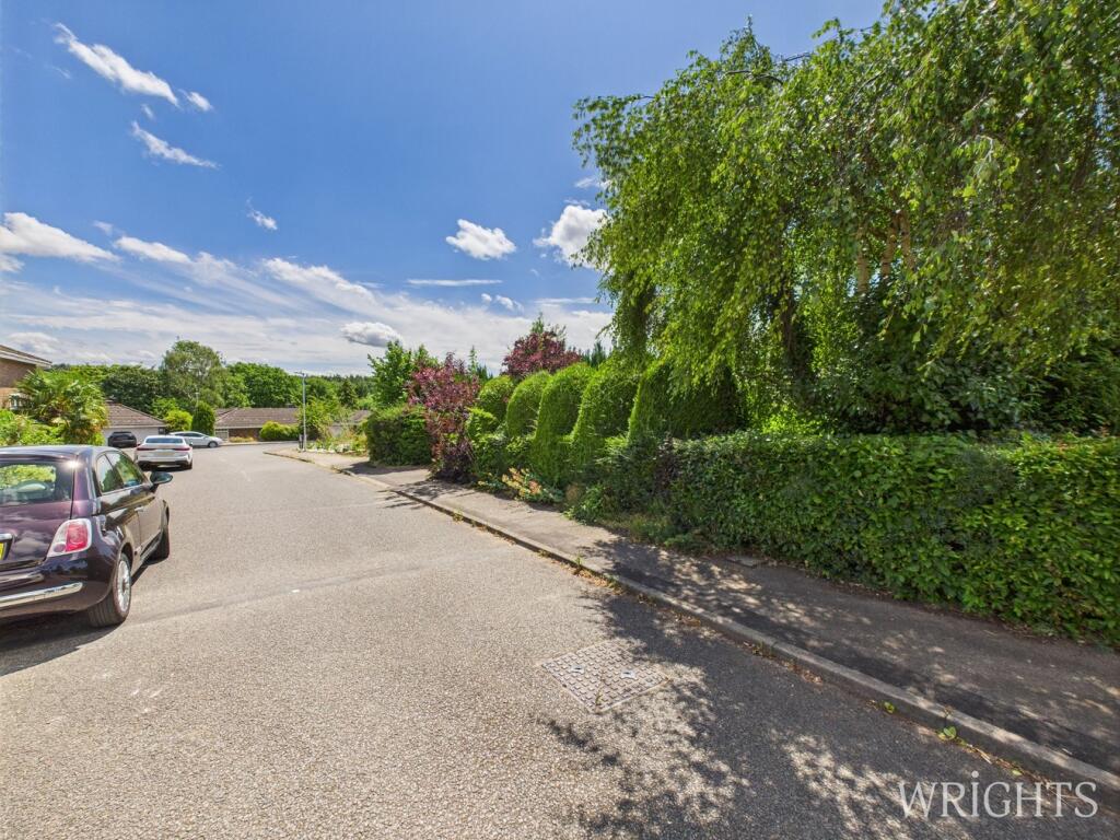 Additional image 24 of Whetstone Close, Welwyn, AL6
