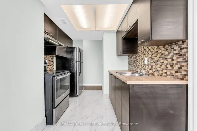 Additional image 16 of 21 Markbrook Lane Unit 306